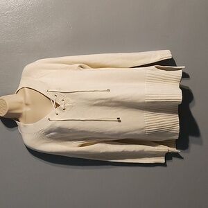Liz Claiborne off white lace front sweater with side slits size large